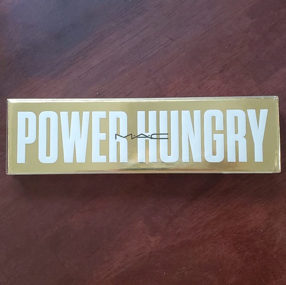 NIB MAC Power Hungry Palette